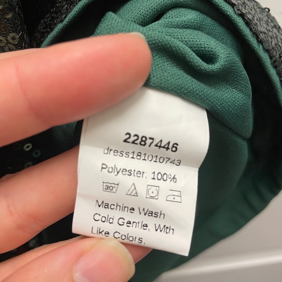 SHEIN gorgeous emerald green sequin cocktail dress size small worn once - Picture 9 of 10